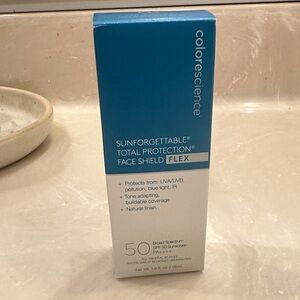 Sunforgettable Total Protection Face Shield FLEX SPF 50 - Blue/White